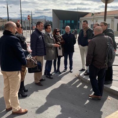 Granada recepciona una drsena en la plaza de la Estacin de trenes para autobuses interurbanos